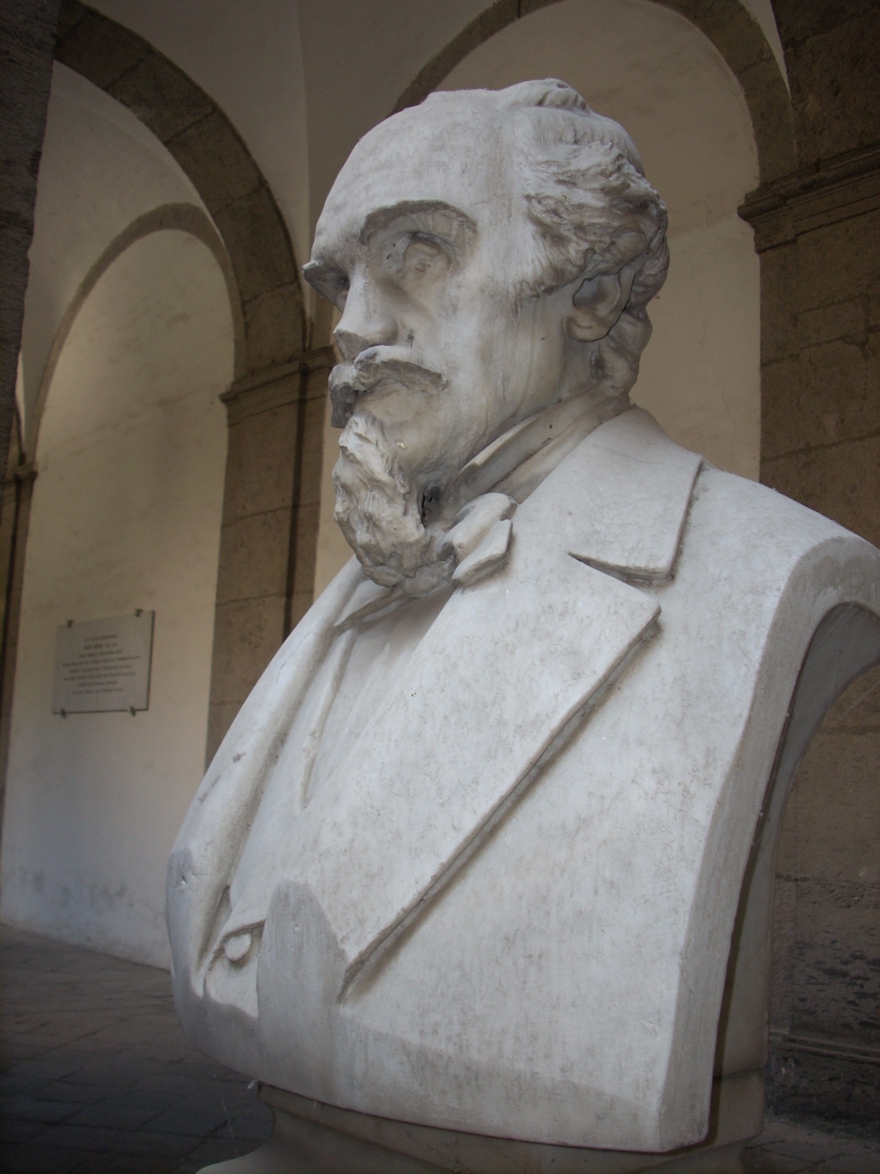 Salvatore Tommasi monument, Università Federico II, Naples - 05.JPG